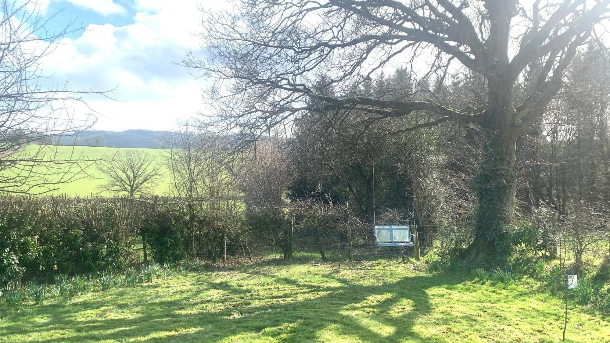 Mid-Wales Farmhouse, Swimming Pool, Tranquil Countryside Views, Sleeps 14 Meifod ภายนอก รูปภาพ
